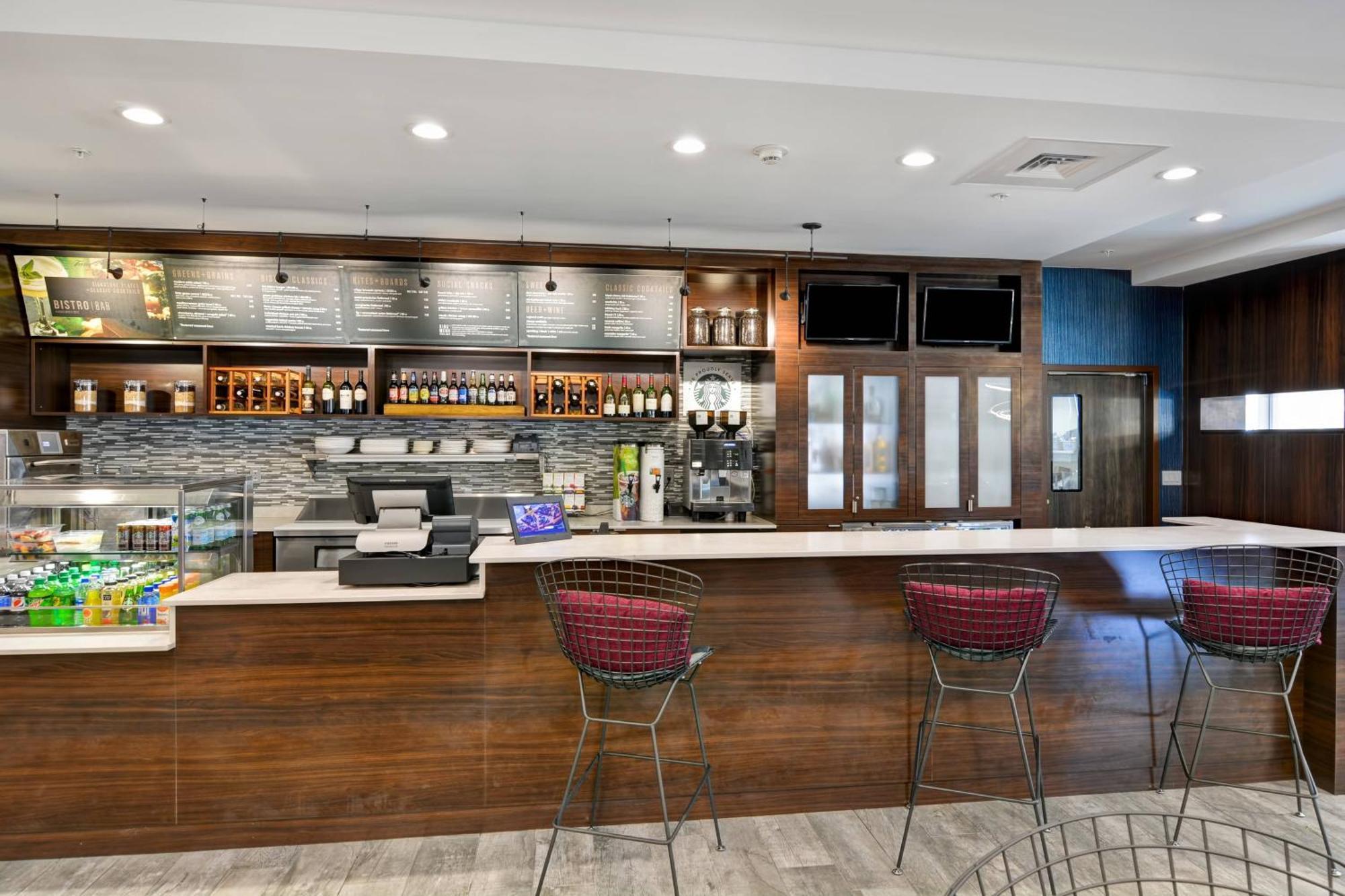 Courtyard By Marriott Long Island Islip/Courthouse Complex Hotel Central Islip Kültér fotó